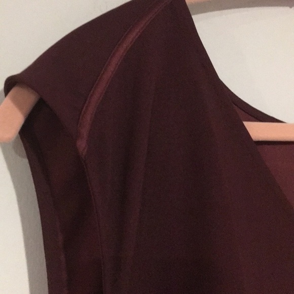 Lane Bryant Wine Sleeveless Satin Trim NWT 28 - Picture 3 of 5